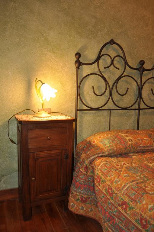 Willa Agriturismo Ca Serrantonio Urbania Zewnętrze zdjęcie
